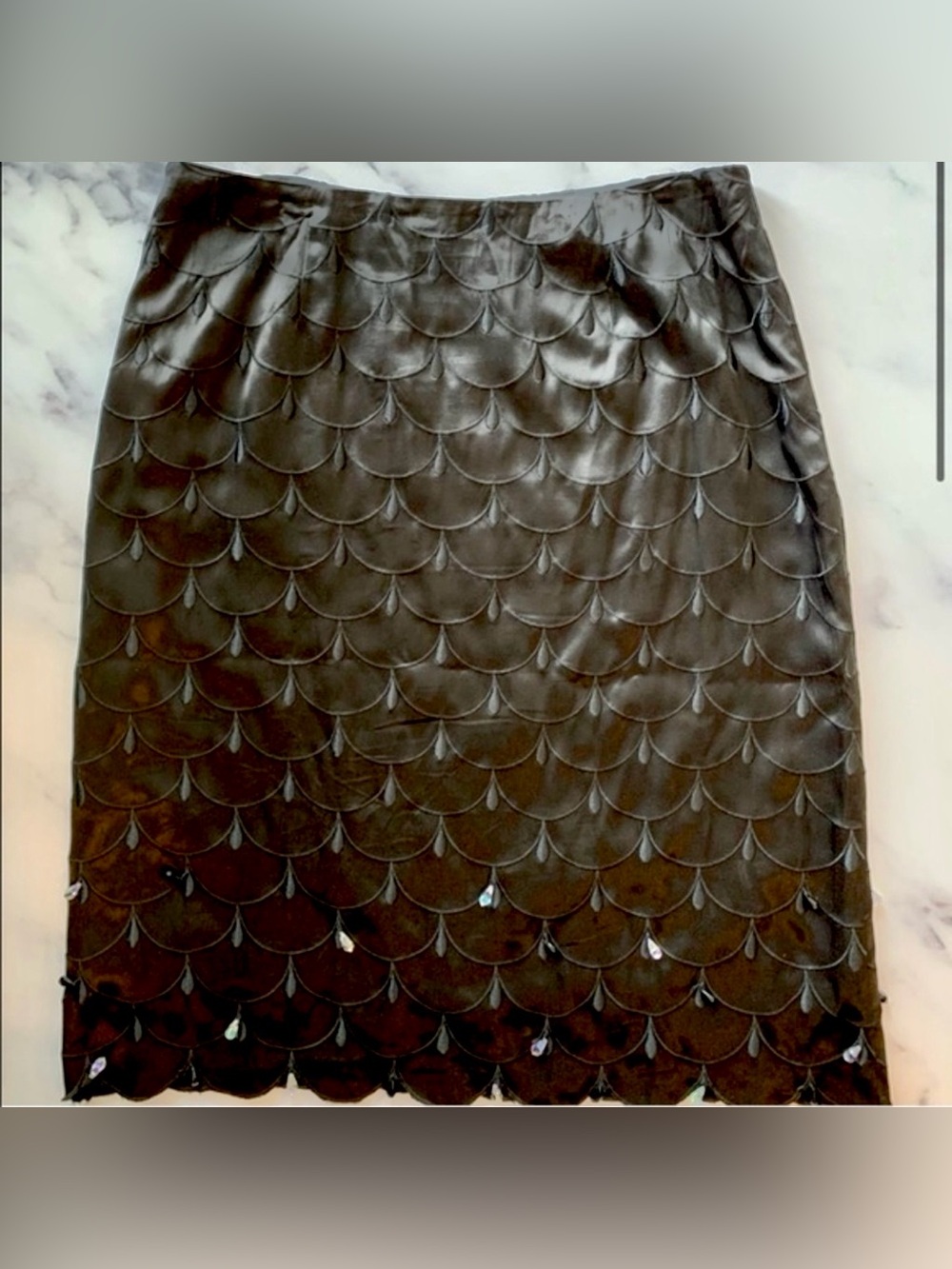 Tocca Black Silk Scaled and Scallop & Crystal  Skirt Knee Length Size 2 - Picture 2 of 8
